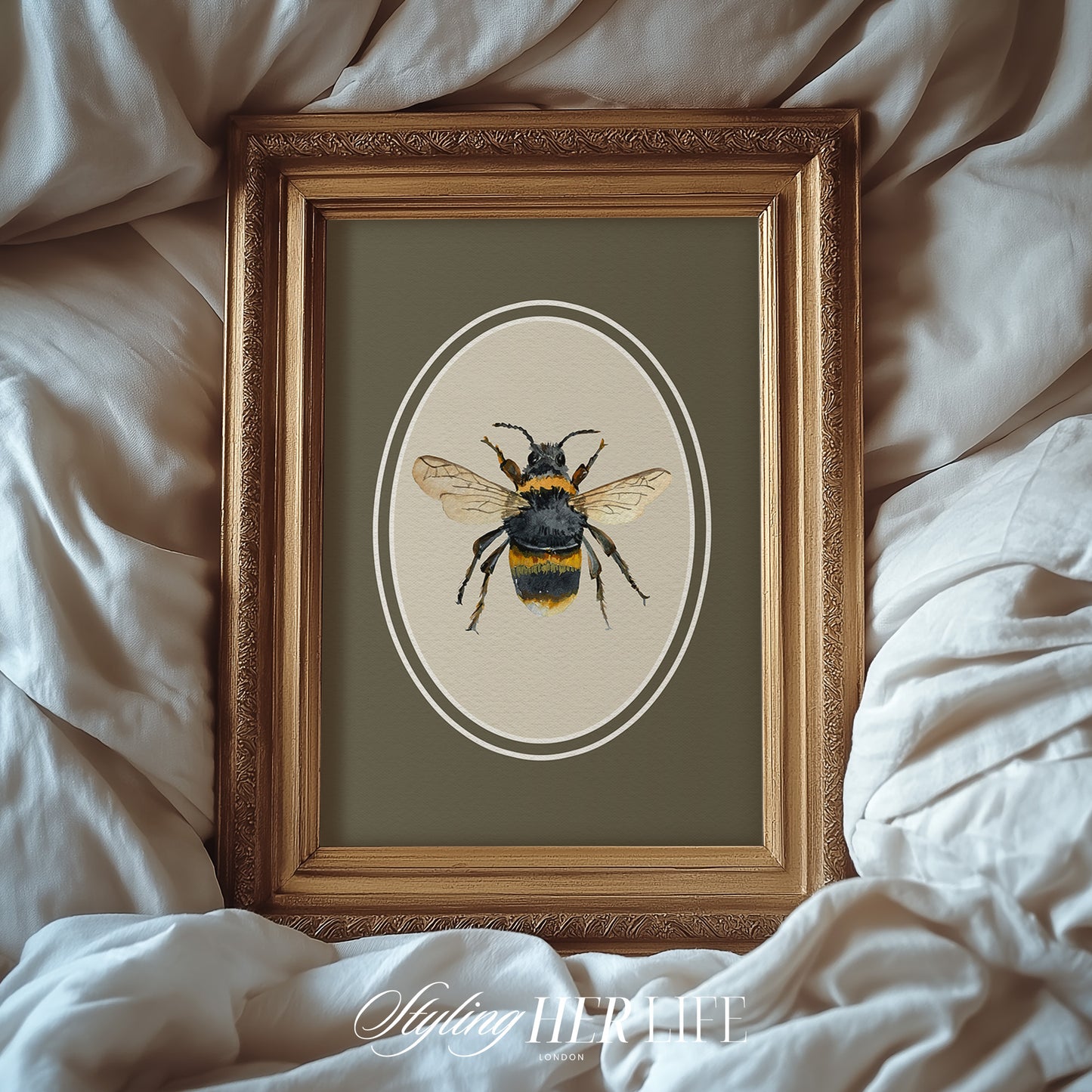 Vintage Bee Digital Art Print | IN064