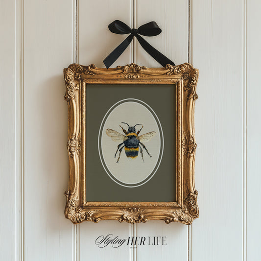 Vintage Bee Digital Art Print | IN064